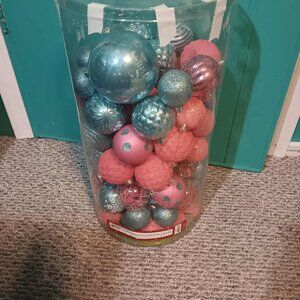 pink and blue ornaments Excellent condition